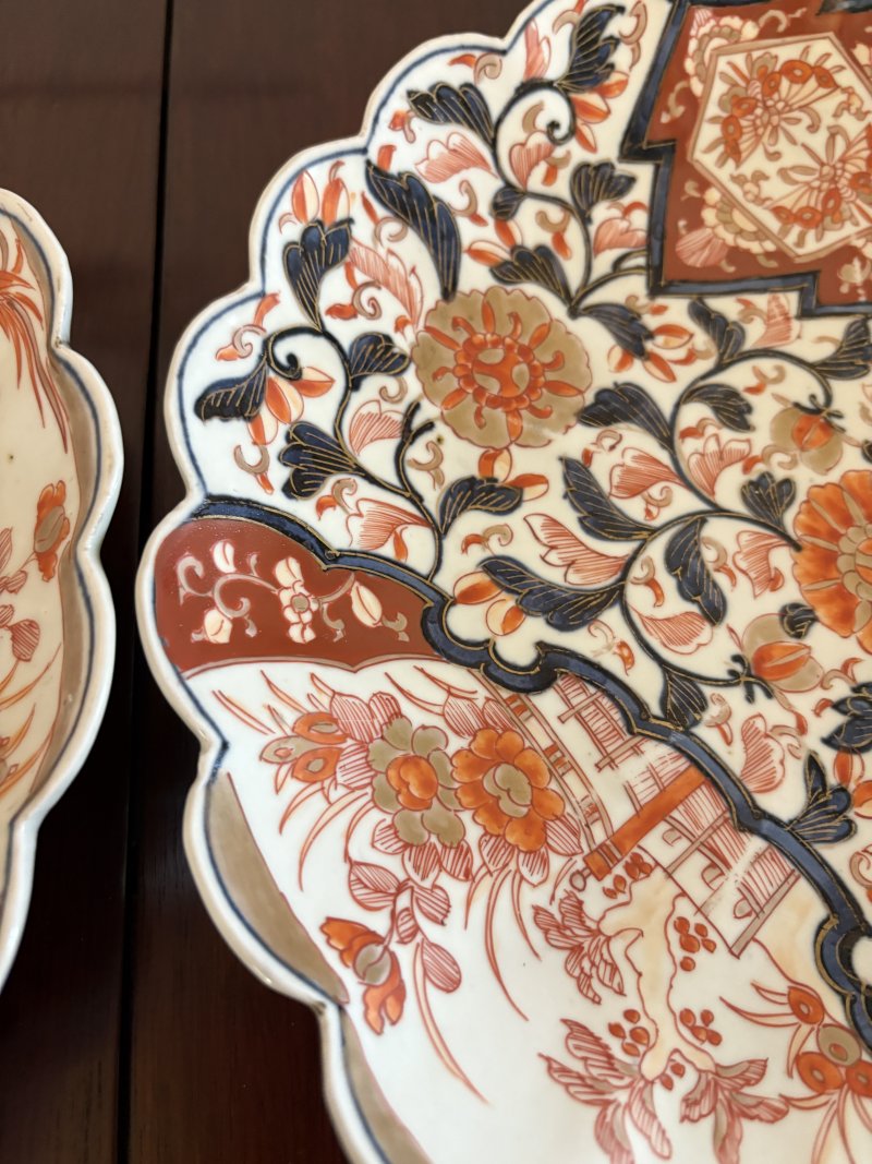 Quality Pair of Antique Japanese Hand Painted Imari Plates - Image 11